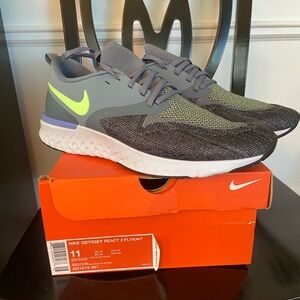 Nike Men’s Odyssey React 2 Flyknit